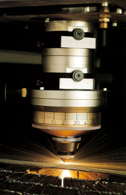 プログラミングソフトウェア - Lantek Expert Cut Laser Technology - Lantek Sheet Metal Solutions S.L. - CAD/CAM / -翻訳中- / 板金