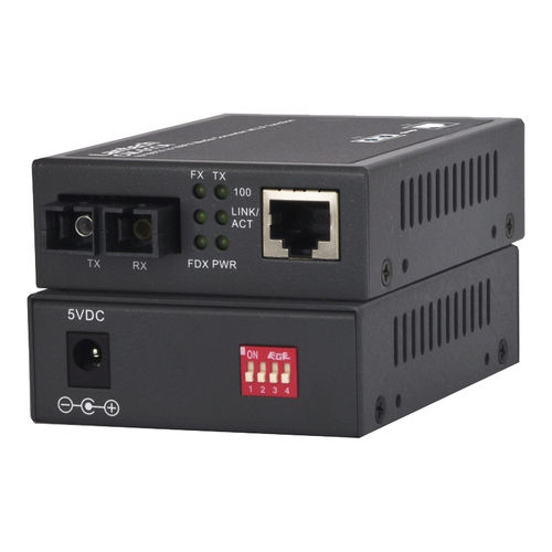 メディア変換器 - CM-011A series - Lantech Communications Europe GmbH - イーサネット / 光ファイバー / ラック上