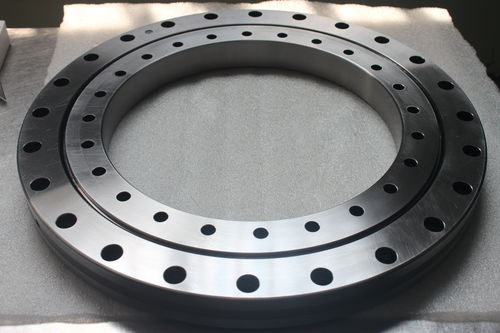 クロスローラー軸受 - RU85UUCC0P5 - THB Bearings - 垂直方向 / 深溝 / 軸方向