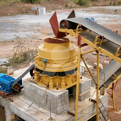 スプリングコーンクラッシャ－ - CSD240 - Henan LIMING Heavy Industry Science and Technology - 据え置き型 / 大容量 / 二次