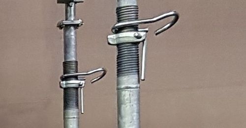 調整可能高荷重プロップ - Altrad RMD Kwikform