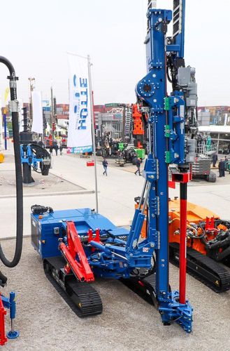 探査掘削装置 - HBR 602-2 - HÜTTE Bohrtechnik - 安定処理 / 回転式 / 油圧式
