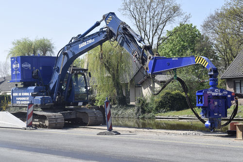 油圧振動掘削機 - 8RFSH - International Construction Equipment BV - 振動 / 掘削機上