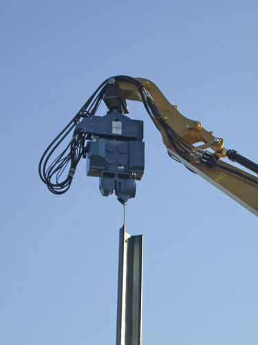 振動杭打ち機 - 12RFB - International Construction Equipment BV