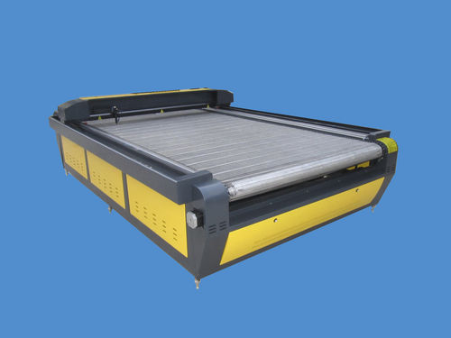 CO2 レーザー切断機 - PC-1525LA - Jinan Penn CNC Machine CO.,Ltd. - 布用 / CNC / 彫刻