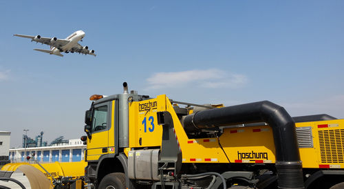 除雪機能付き車両 - Jetbroom 9000 A/H - Boschung Mecatronic AG - ディーゼル