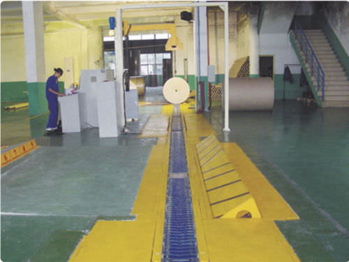 ローラーコンベヤー - SHANDONG  SINOLION  MACHINERY  CORP  LTD - 横型 / V型 / 輸送用