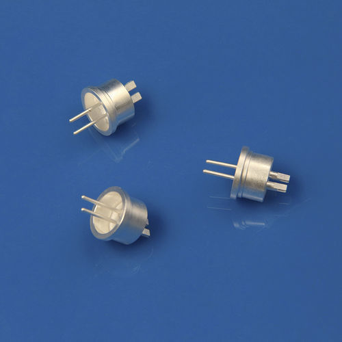 円形電気コネクター - Xiamen Innovacera Advanced Materials Co., Ltd - オス / マルチ極 / 金属製