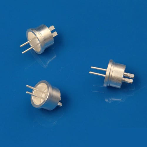 データ用コネクター - Xiamen Innovacera Advanced Materials Co., Ltd - 電源 / DC / 高圧電流