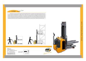 715BMK CUSTOM LINE  Pallet stackers - 1