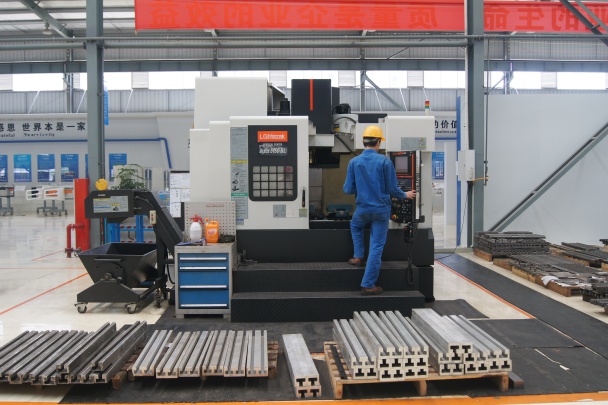 Longhe Intelligent Equipment Manufacturing Co.,Ltd Photo 12