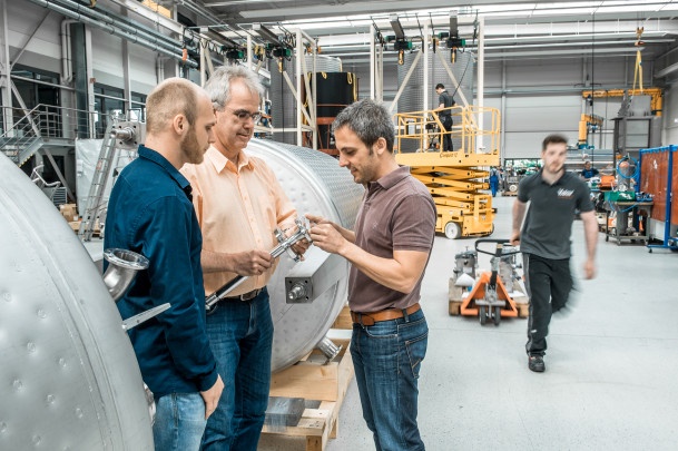 ystral gmbh maschinenbau + processtechnik Photo 1