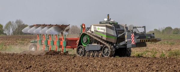 Agri-Robot Sets New Ploughing Record in Half Time a Driven Tractor [...]