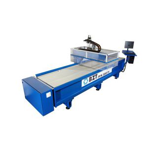 fresadora CNC de 3 eixos 1