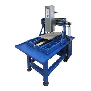 fresadora CNC de 3 eixos 1