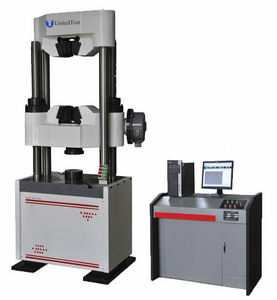 máquina de ensaio universal