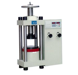 Máquina de ensaio de compressão