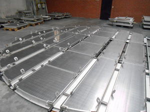 peneira de tela metálica de seção trapezoidal para a indústria petroquímica