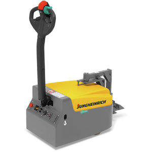 trator rebocador