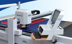 máquina de corte com faca