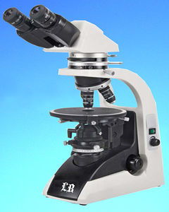 microscópio de laboratório