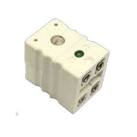 conector de alimentação elétrica 1