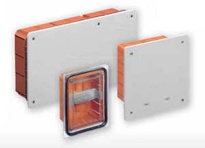 Caixa de passagemelétricapara montagem nivelada comsuperfície