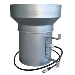 pluviômetro com recipiente basculante