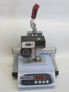 máquina de ensaio de compressão