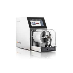 máquina para processamento de protetores de cabos 1