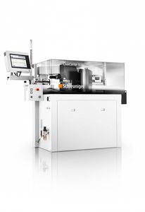 máquina para processamento de protetores de cabos