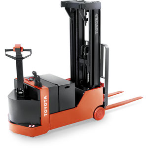 empilhadeira stacker elétrica