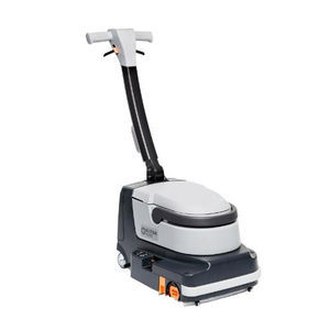 lavadora automática de piso para operador a pé 1