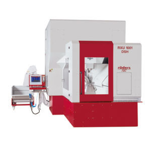 centro de usinagem CNC de 5 eixos 1