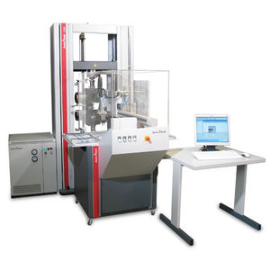 máquina de ensaio robótica 1