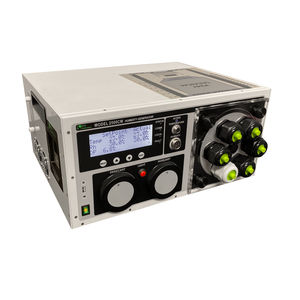 gerador de umidade com sistema de calibração / de bancada / controlado por computador / programável