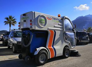 varredeira para operador a bordo