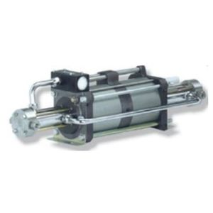 Amplificador de pressão de pistão