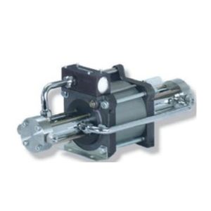 Amplificador de pressão de pistão