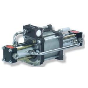 Amplificador de pressão de pistão