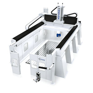 fresadora CNC de 5 eixos