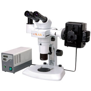 estereomicroscópio para análises