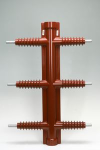 isolador elétrico