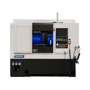 centro de torneamento e fresamento CNC
