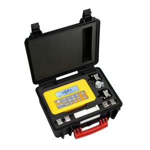 medidor de vazão com abraçadeira / ultrassônico / para líquidos / compacto