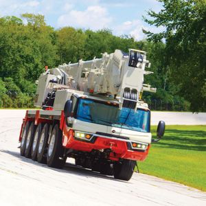 guindaste autopropelido