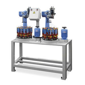 máquina trançadeira com trançado plano