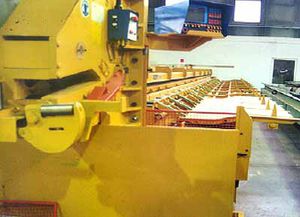 máquina de corte para ferro
