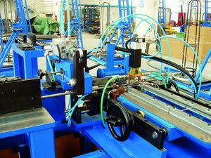 máquina de produção para produtos em concreto