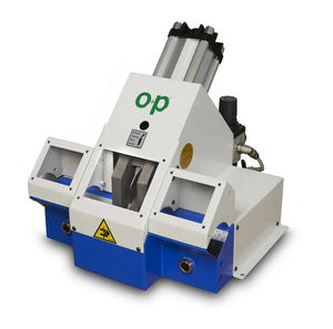 máquina de corte com faca rotativa 1